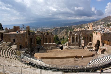 hermes a taormina|taormina greece.